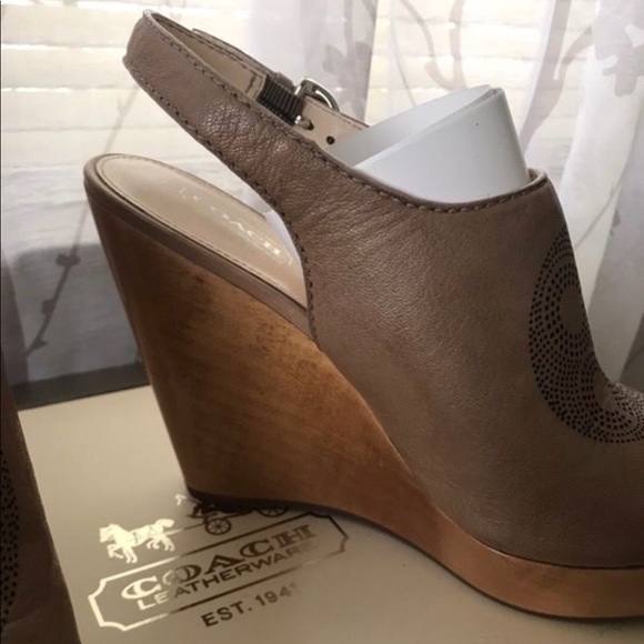 COACH Jade wooden Wedge sling back Sandals - Picture 4 of 8